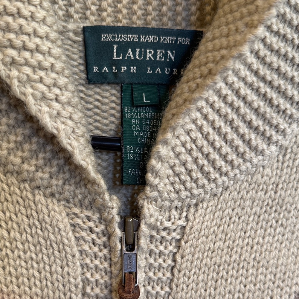 Hand knitted Ralph Lauren Beige Shawl-Collar Zip with Multicolor Fishing Motif - Picture 2 of 6